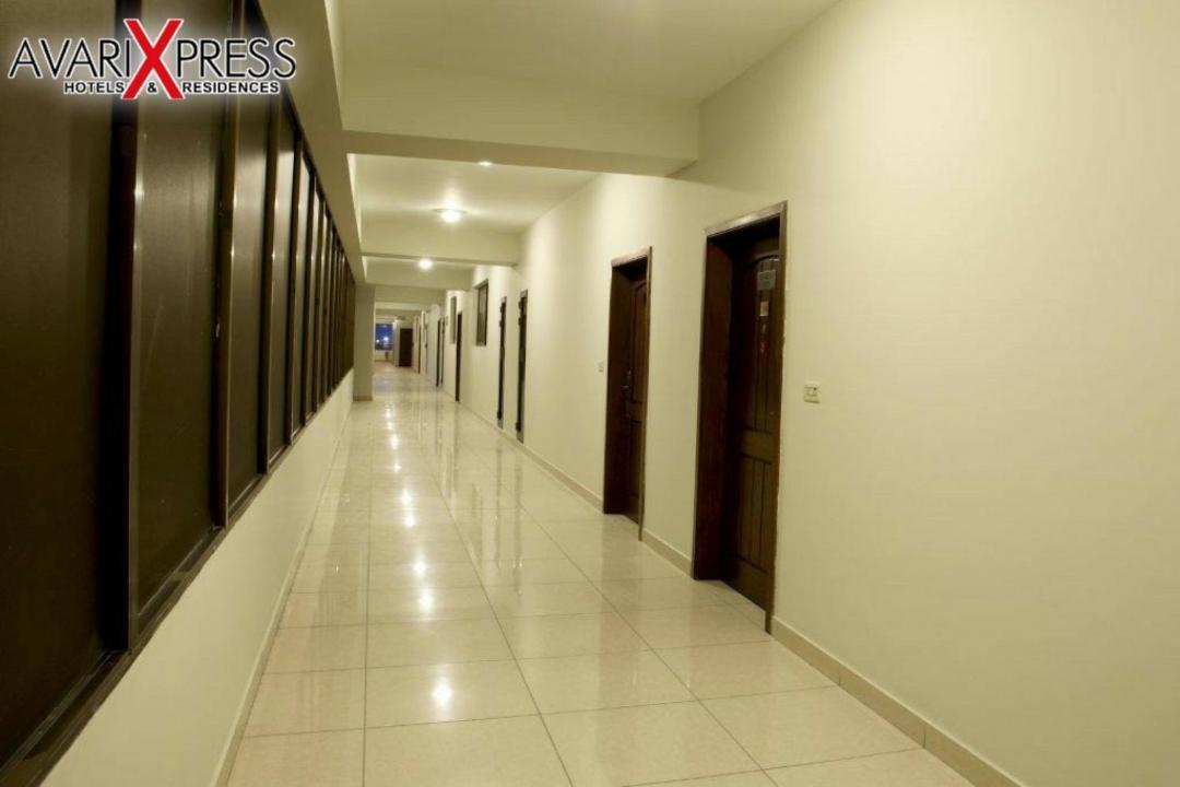 Avari Xpress, Islamabad Rawalpindi Buitenkant foto