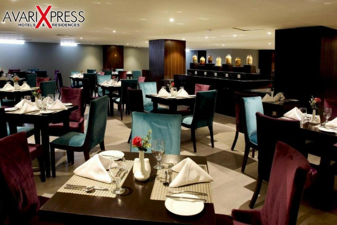 Avari Xpress, Islamabad Rawalpindi Buitenkant foto