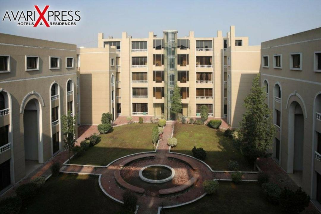 Avari Xpress, Islamabad Rawalpindi Buitenkant foto